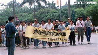 用生命愛孩子！老照片看年輕的楊偉中