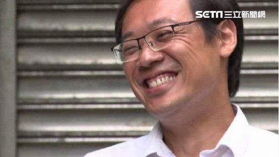 楊偉中友：楊不是背骨，一路都是左派