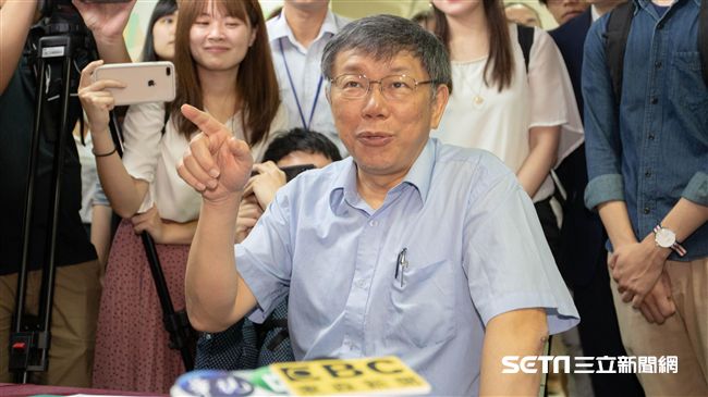 楊偉中驚傳溺水逝！柯：人生無常