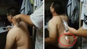 大陸一名男大生日前與友人在宿舍自行拔罐，他們將點火的紙條丟入瓶子，將瓶內變成真空狀態，沒想到著火的紙條竟掉到男大生的背後，害得他激動喊「嗚呼！」不少網友看到後，紛紛直喊「聲音太好笑啦！」（圖／翻攝自微博）