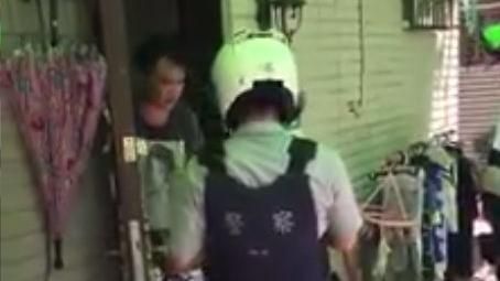 怪男街上隨機追打　婦人遭毆頭破血流