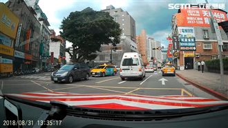 女消防腦死器捐　國道紅斑馬火速護送