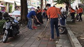 災區清掃　台灣大哥大提供