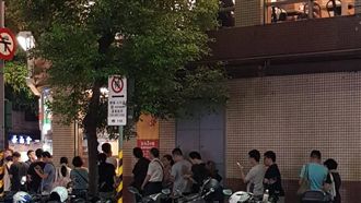 過9點還在排！麥當勞奧客多店員崩潰