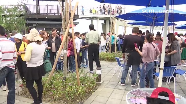 崗山之眼接駁亂、垃圾髒　半年改形象