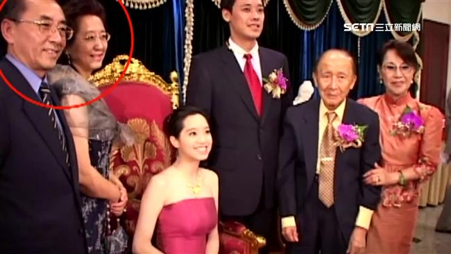 賞識楊偉中才氣　岳父結婚禮贈百萬鑽