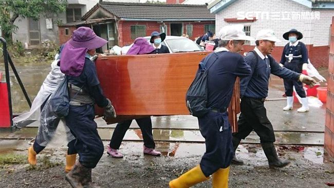 823水災　慈濟上萬名志工投入關懷