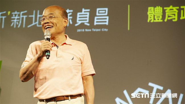 侯走訪談都更　蘇：過去8年怎不做？