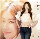 張景嵐生日出全新寫真書「嵐色花樣」。（記者邱榮吉/攝影）