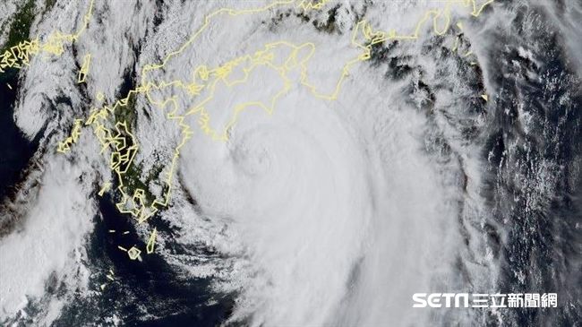 燕子襲日　鄭明典：恐帶來相當大雨量