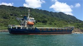 高雄擱淺貨輪　完成4艘船舶殘油抽除