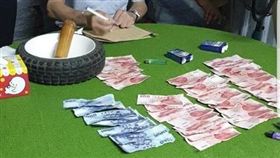 高雄,聚賭,豬舍,賭博（圖／翻攝畫面）