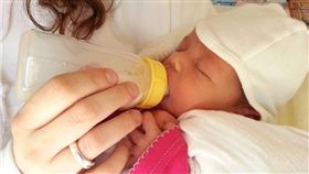 奶瓶,嬰兒,餵奶,哺乳　圖／pixabay