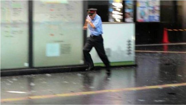 災情頻傳　京都車站天花板掉落釀3傷