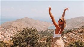 上豪華遊艇賺錢　20歲澳洲女模身亡
豪華遊艇,Sinead McNamara,女模
翻攝自Sinead McNamara IG