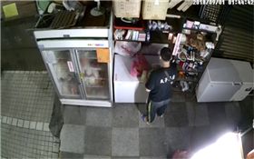 愛心物資,偷竊,熊熊愛心物資站　圖／翻攝自臉書「新莊熊熊愛心物資站」