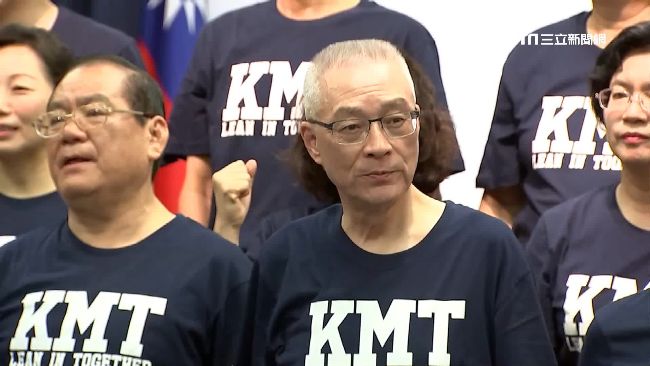 藍秀數據捧吳　卻像回力鏢K到自己