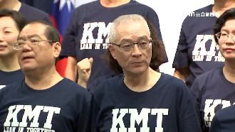 藍秀數據捧吳　卻像回力鏢K到自己