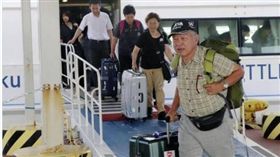 關西機場淹成孤島　9/11前航班全取消（圖／翻攝自@WYJapan推特）