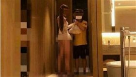 性感睡衣應門…人妻色誘外送員淫片瘋傳　快遞公司怒報警
網路