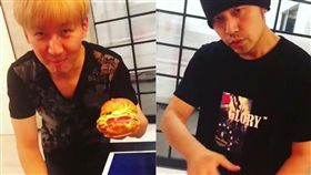 周杰倫變魔術/翻攝自周杰倫IG