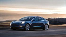 特斯拉model 3(圖/翻攝網路)