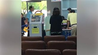 門診掛不到　男拍桌嗆：我現在就要看