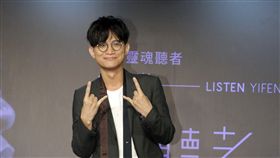 卓義峯(記者邱榮吉攝影)