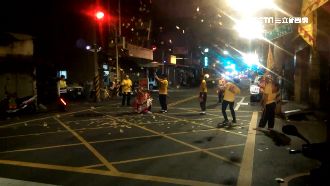 車禍頻傳抓交替？鍾馗壓煞「路祭」！