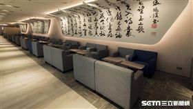 華航,第二航廈貴賓室,書法家,張炳煌,／華航提供