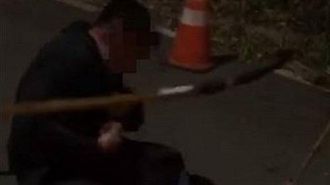 叫小姐白嫖又搶錢　男遭逼脫光電下體