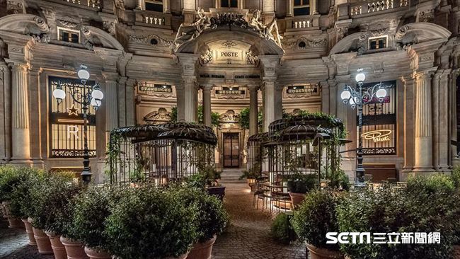 不賣星冰樂　全球最美星巴克米蘭誕生