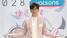 李國毅出席彩妝活動