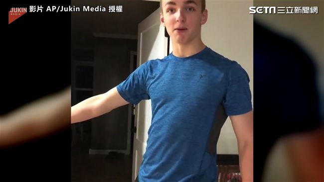男子挑戰紙箱滑梯！下一秒竟慘兮兮