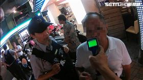 台中酒駕男聲稱走安全的路被逮／翻攝畫面