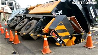 百噸吊車仍卡原地　車行求償無門拒救