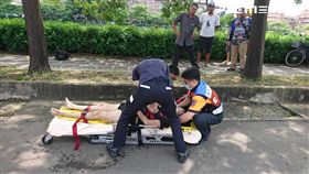 跳橋,無呼吸,急救,台南,翻攝畫面