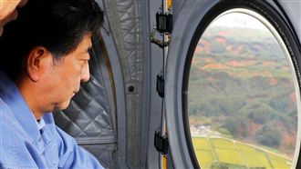 黃金72小時已過！安倍晉三災區視察