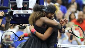 小威廉絲與大坂直美（圖／取自WTA官方推特）