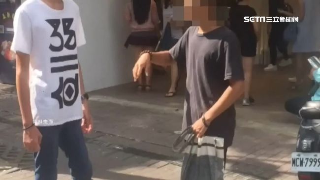 詐騙新招數　西門拿愛心筆記本進警局