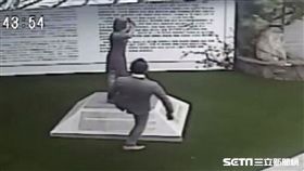 日男藤井實樹踹慰安婦影片曝光　北上抗議