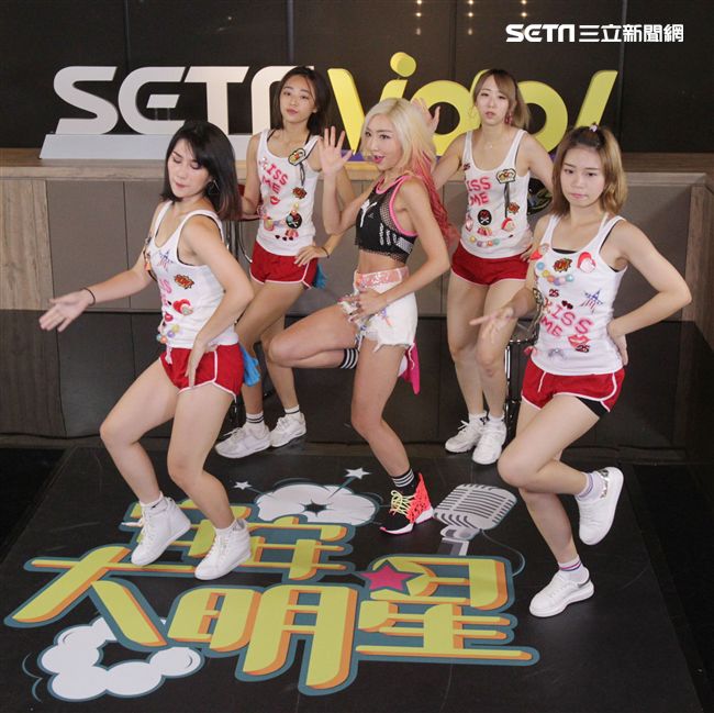 李宓安安大明星。（記者邱榮吉/攝影）