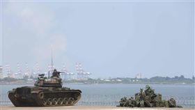 淡水河口砲火密集　有信心殲滅敵軍由於淡水河口距離政經中樞僅約數十公里，為重要戰略據點，且國軍部署於沿岸的砲火相當密集，有信心殲滅任何欲進犯的敵人。（資料照片）中央社記者游凱翔攝　107年8月13日