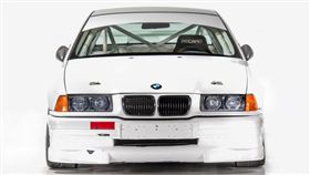 BMW 318 IS ST冠軍車。（圖／翻攝artandrevs網站）