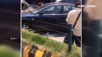 遭乘客「割喉」駕駛慘死！行兇原因曝