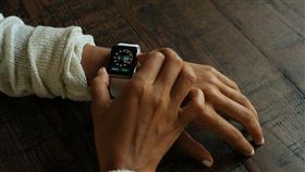 蘋果,iPhone,愛瘋,Apple Watch,蘋果手錶
圖／翻攝自快科技