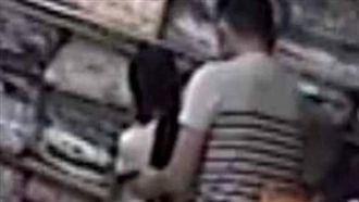 熊抱打工妹遭逮　狼妻：只是基本碰觸