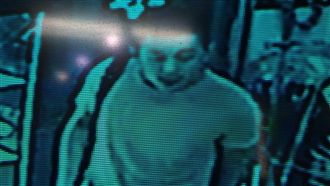 口罩狼疑襲胸女店員　嚇哭熱褲正妹