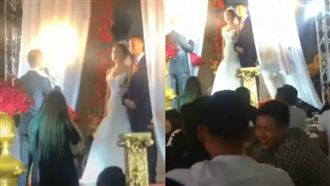 新郎喊錯新娘名　岳父牽女兒臉綠了