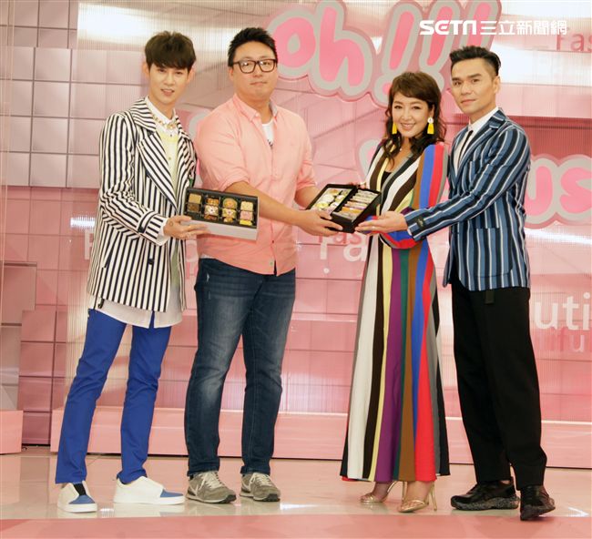 路嘉怡、KEVI老師、夏和熙、韓製作方代表閔導「拜託了女神」首播記者會。（記者邱榮吉/攝影）